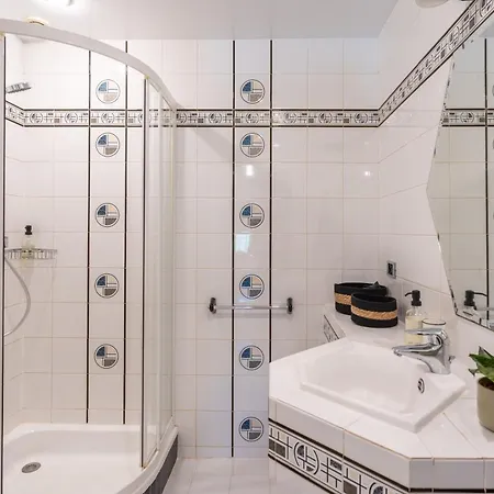 249 Roberie Sud - Nyaraló