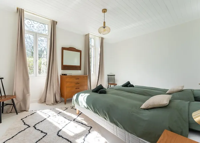 249 Roberie Sud - * Cénac